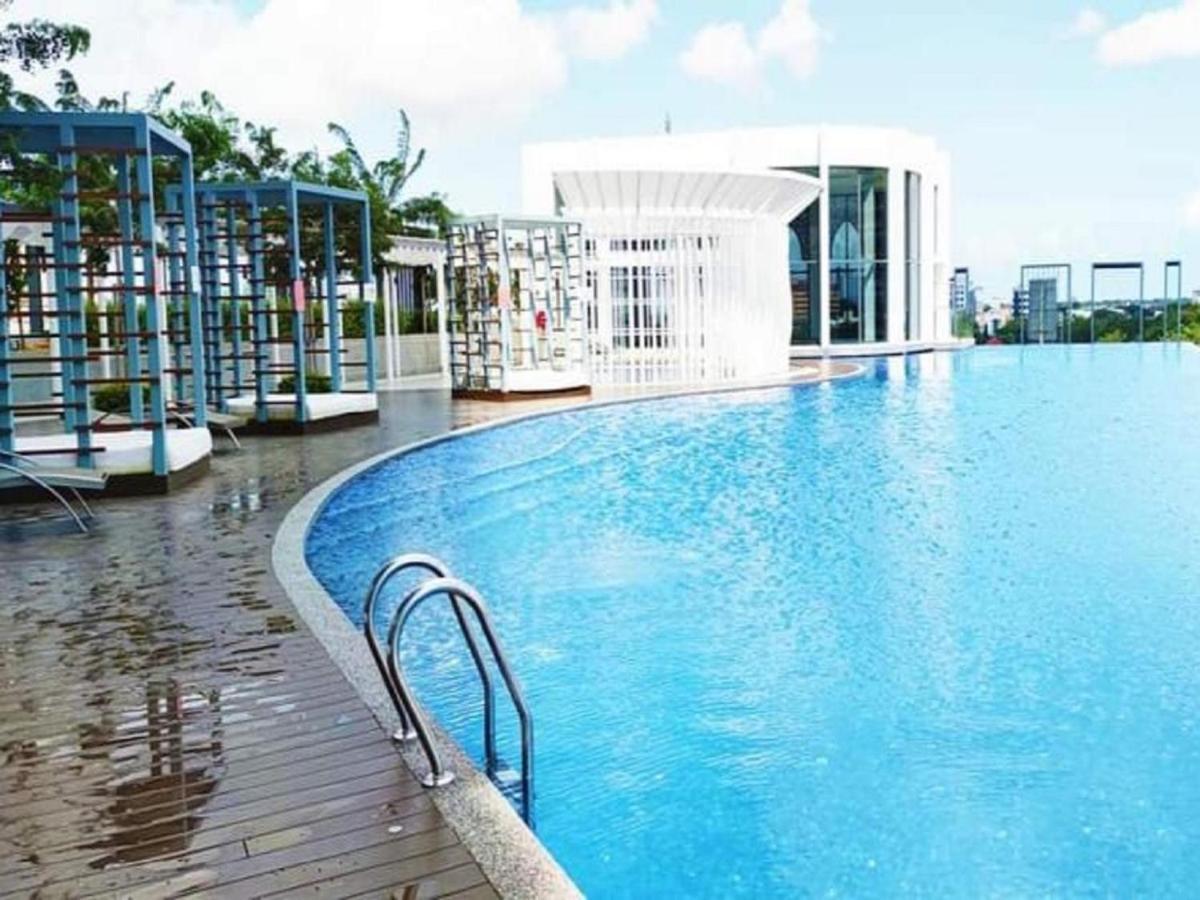 Căn hộ 69 m² 2 phòng ngủ, 1 phòng tắm riêng ở Trung tâm thành phố Kota Bharu Ngoại thất bức ảnh